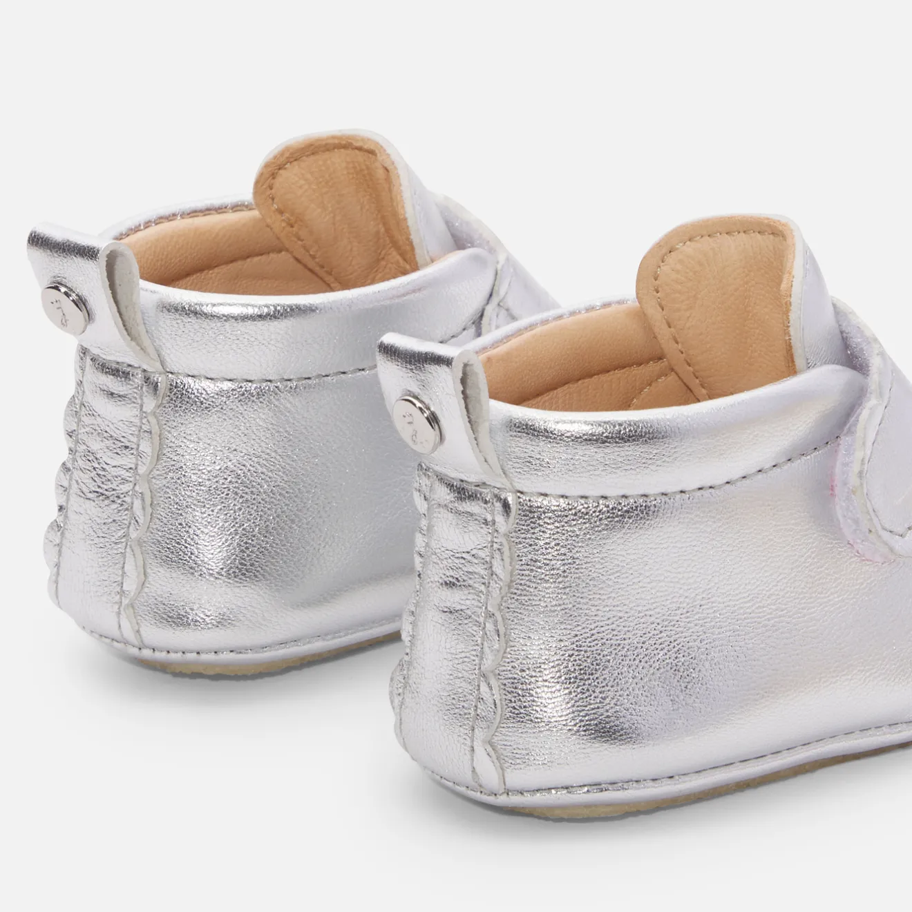 Jacadi Hausschuhe|Lederschühchen>Baby-Krabbelschuhe für Mädchen aus irisierendem Leder SILBER