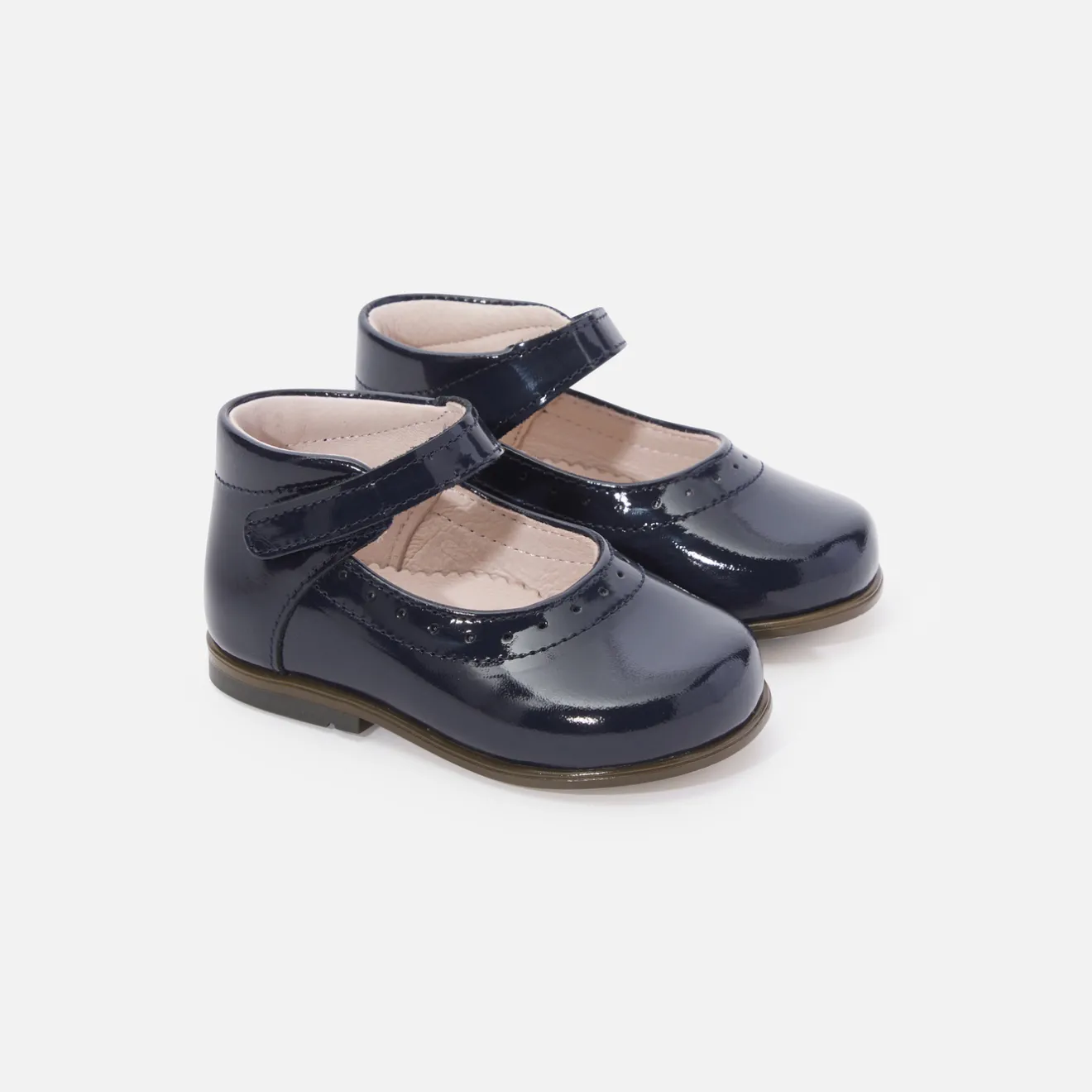 Jacadi Ballerinas & Riemchenschuhe|Schuhe>Riemchenschuhe für kleine Mädchen aus Lackleder MARINEBLAU JACADI